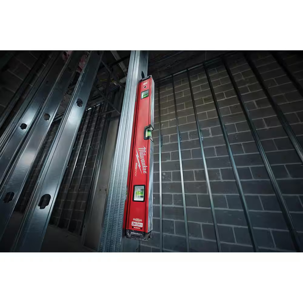 78 In. REDSTICK Magnetic Box Level