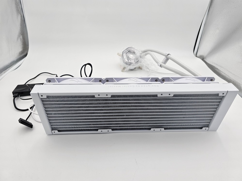 Cooler Master MASTERLIQUID 360 ATMOS White AIO Liquid Cooler
