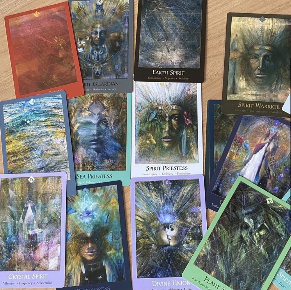 Insightful Spirit Cards - Intuitive Deck for Guidance