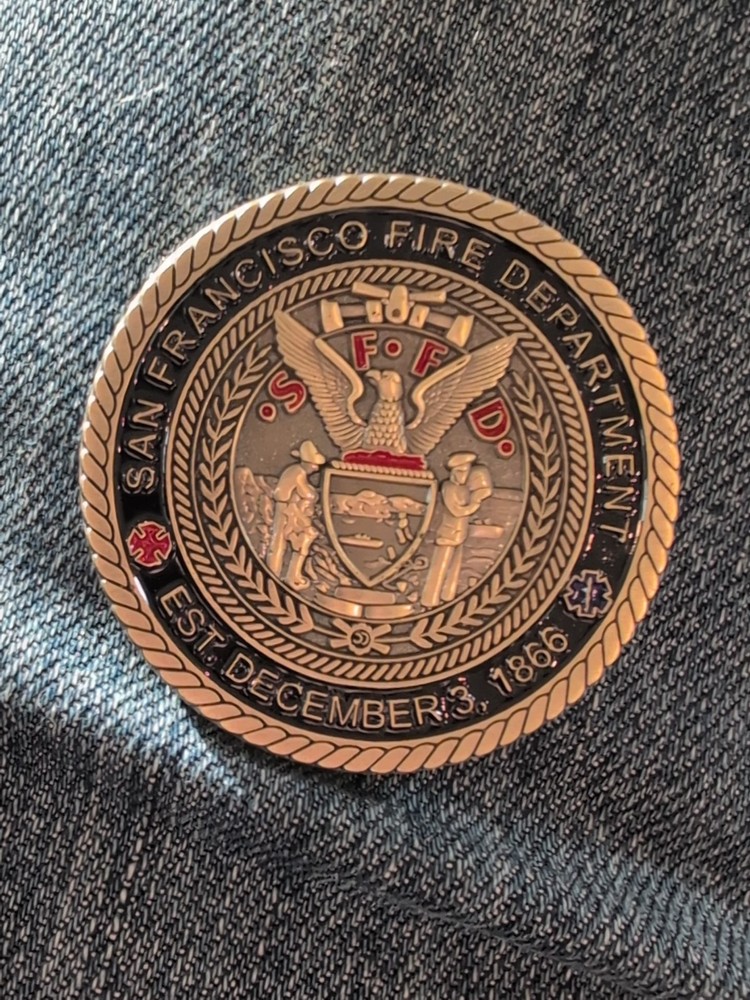 SAN FRANCISCO FIRE DEPT Challenge Coin 25 Years