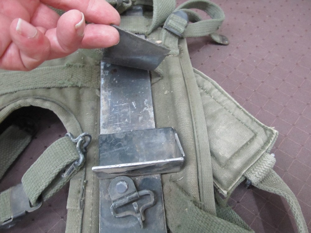 ST-138/ PRC-25 Radio Backpack Carrying Frame