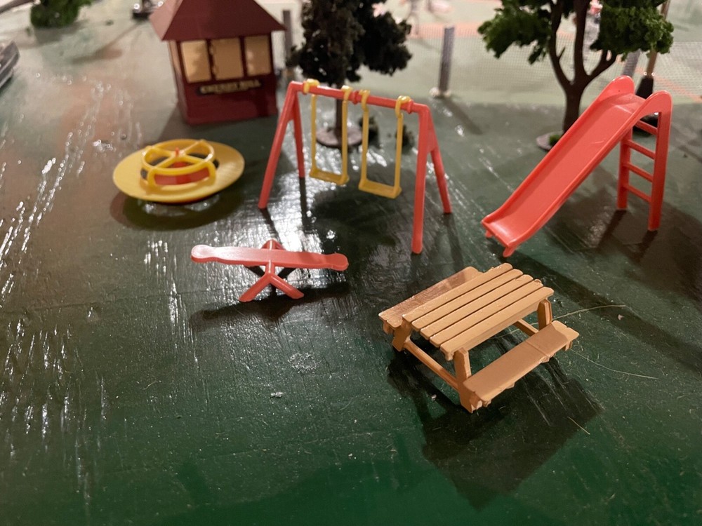 O/S Scale Picnic Table Kit 2 Pack