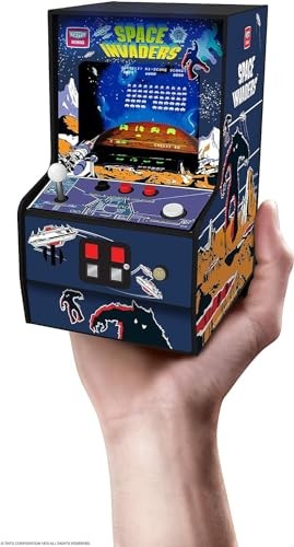 Retro Arcade Space Invaders