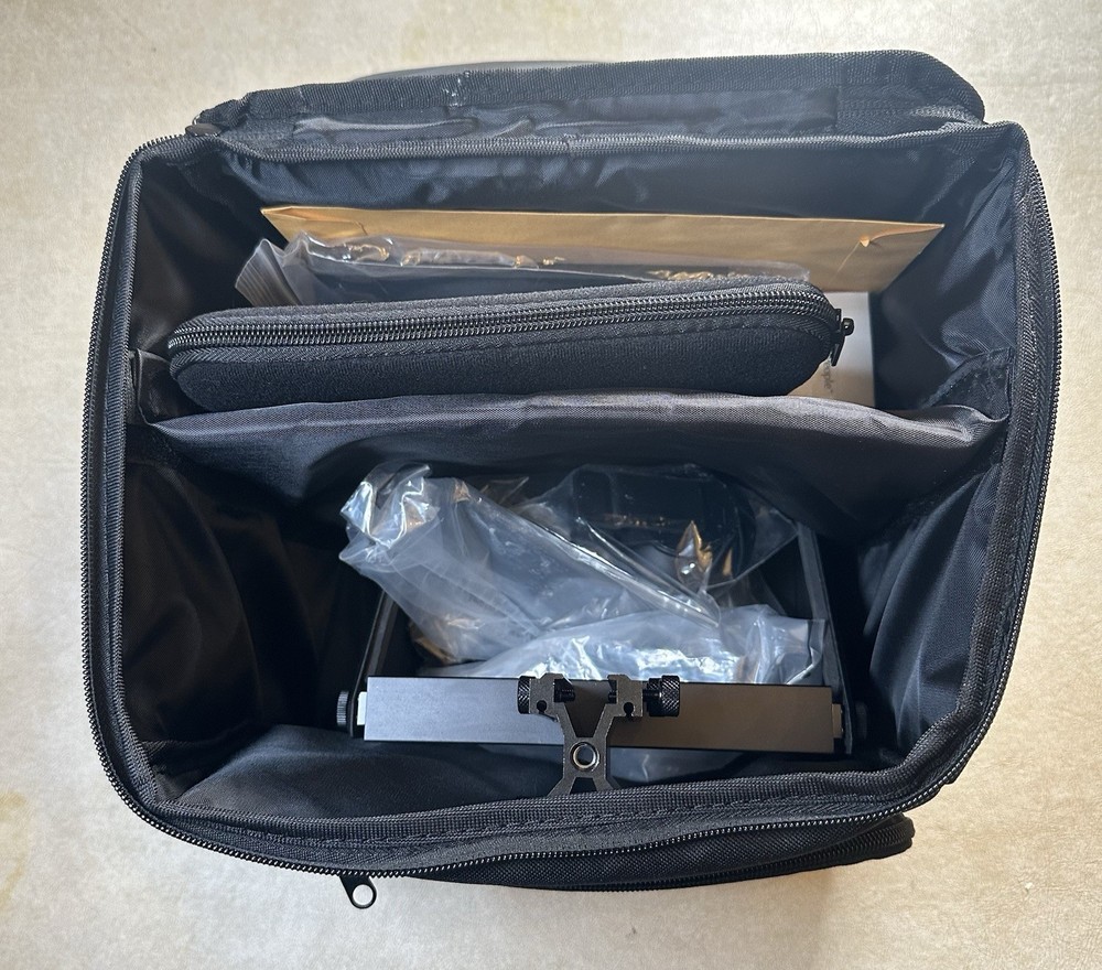 Pocket Cue V3 | Smart Phone | iPhone | Android Teleprompter - Compact and Modula