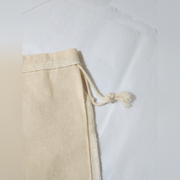 ONE NEW GO NUTS Milk Bag Drawstring