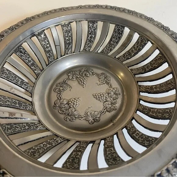 Vintage Ornate Silver Plate Grape Vine Wine Bottle Coaster Makers Mark On Bottom