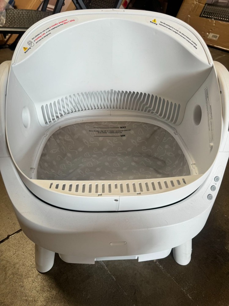 Self-Cleaning Cat Litter Box for Multiple Cats - Automatic, Open Top, White