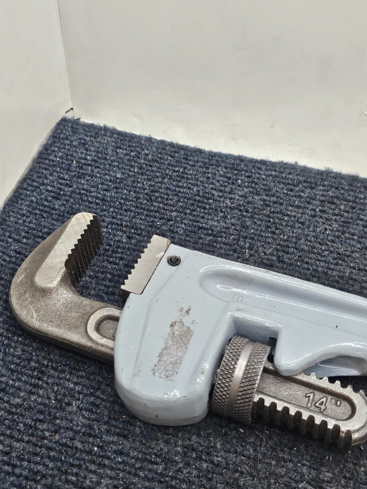 Adjustable Pipe Wrench 14" Heavy Duty Drop Forge Plumbing Tools