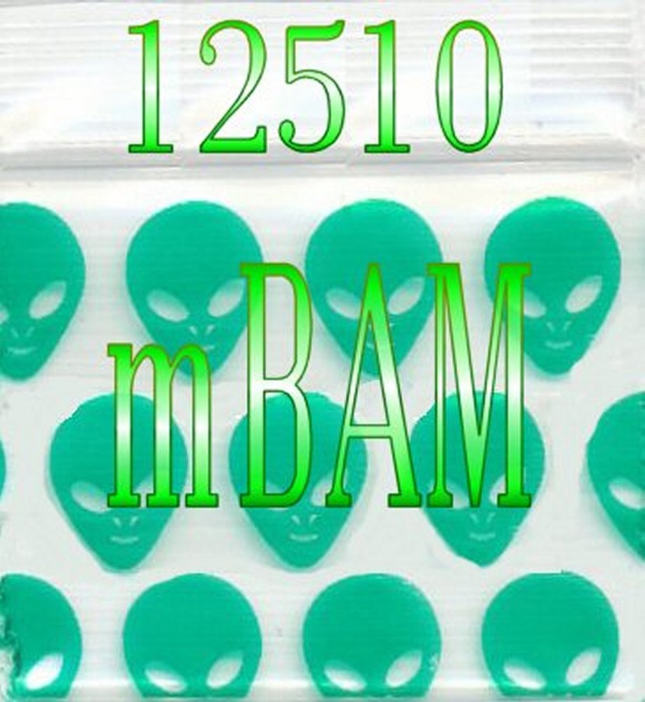 100 PACK GREEN ALIENS SOLID 2010 Apple Zip Baggies 2.0X1.0" Mini POLYBAGS