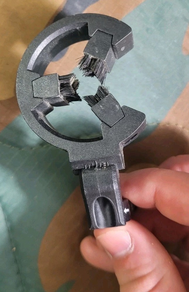 Hostage Archery Basket Arrow Rest