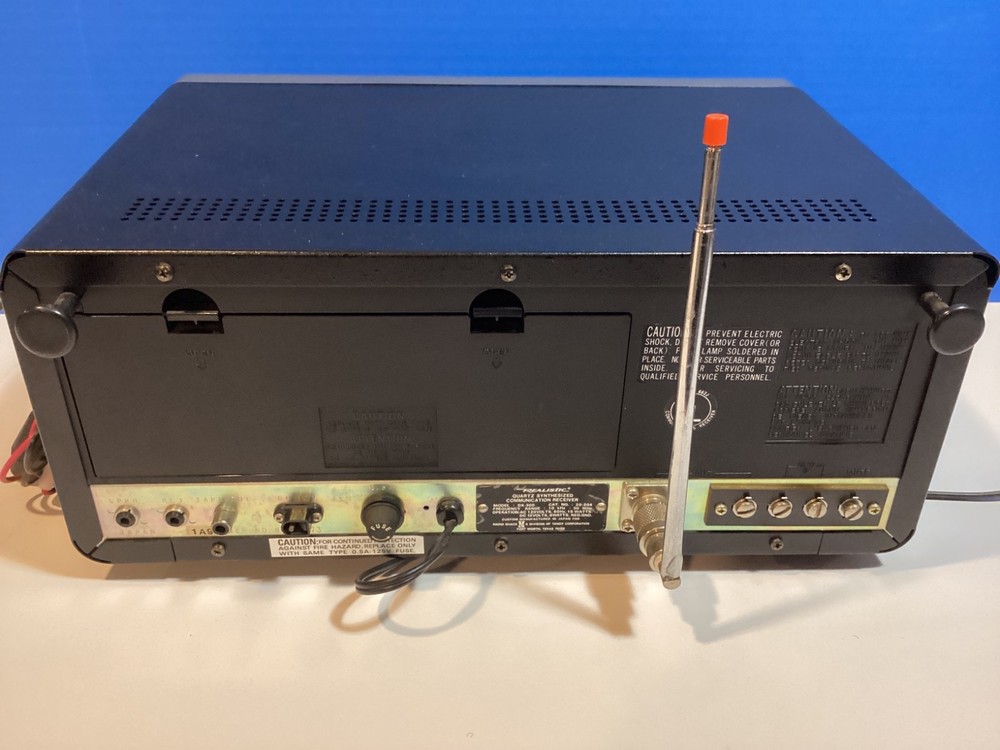 Realistic DX-300 Quartz Communication Base Station Ham RadioReceiver Untested