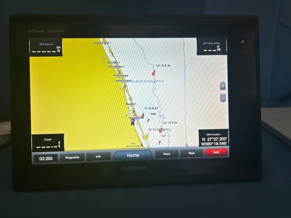 Garmin GPSMAP 7612XSV 12" plotter