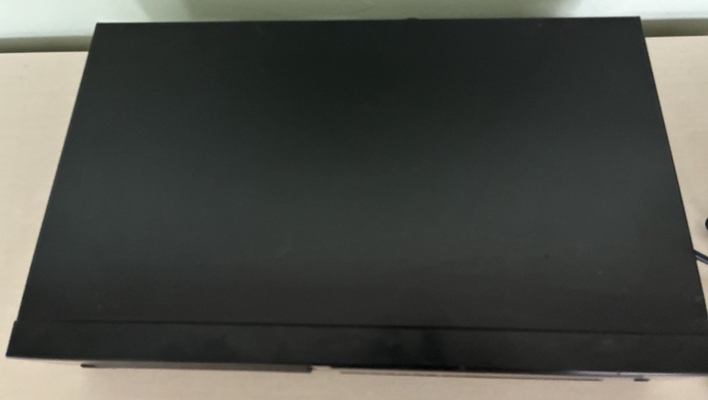 Denon DCD-520 PCM CD Player Digital Audio Untested Powers On No Remote