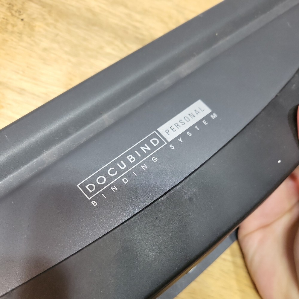 GBC Docubind Personal Presentation Binding System Machine