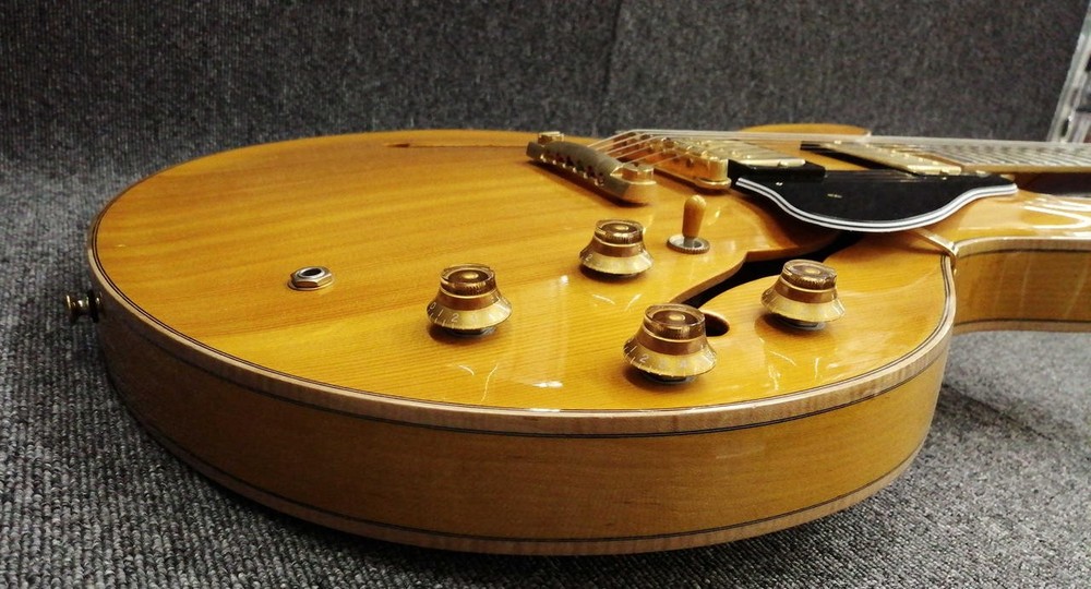 S.tsuji ES-335 Model Used Electric Guitar [AUTH]