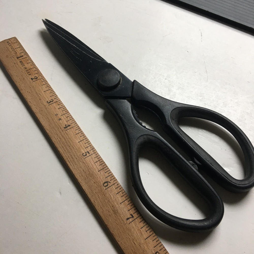 Sharper Image Black Kitchen Scissors Shears With Nut Cracker 8"L x 4.5"W