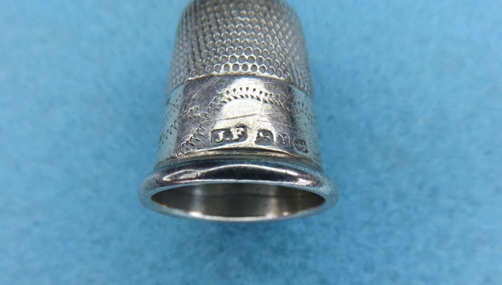 1916 Hallmarked Silver Thimble