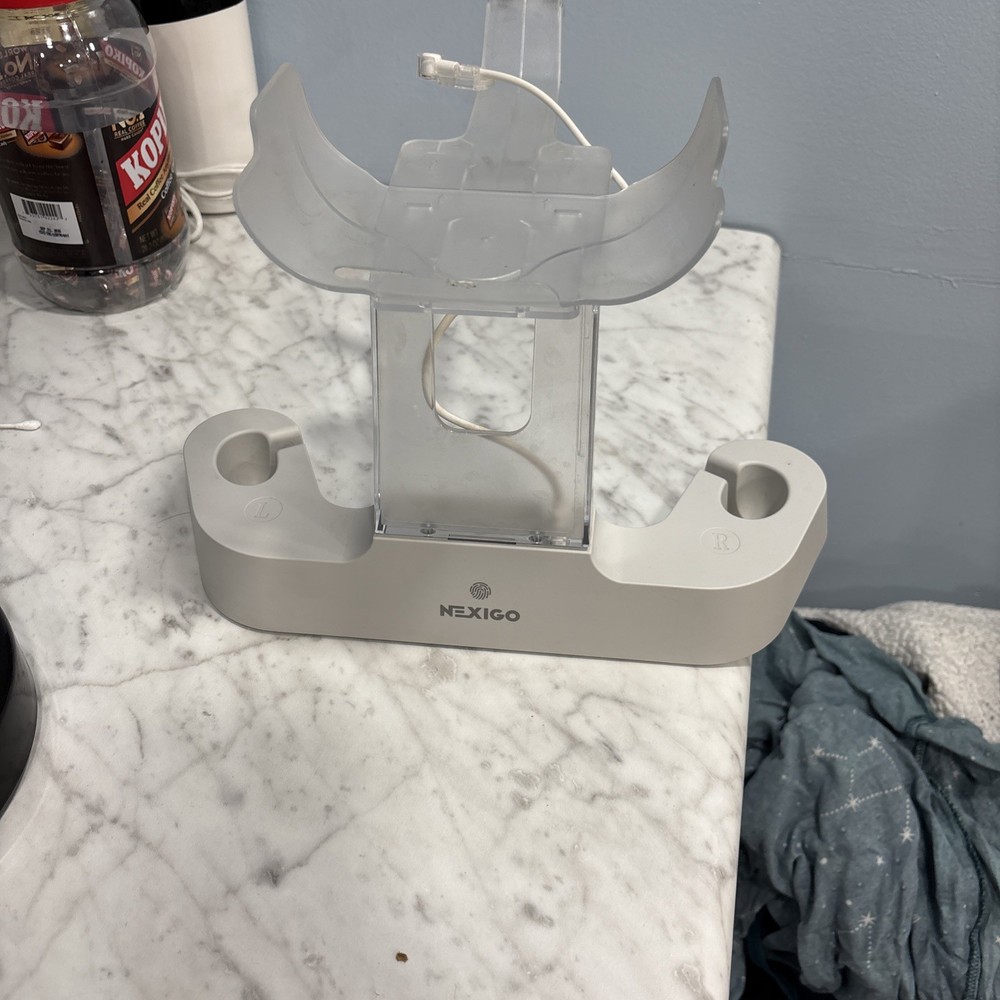 Oculus Charging Station