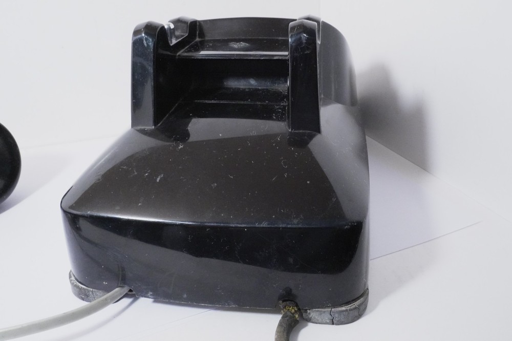 Nice Original AUTOMATIC ELECTRIC Black A/E 80 Deskset Sold AS IS & Untested