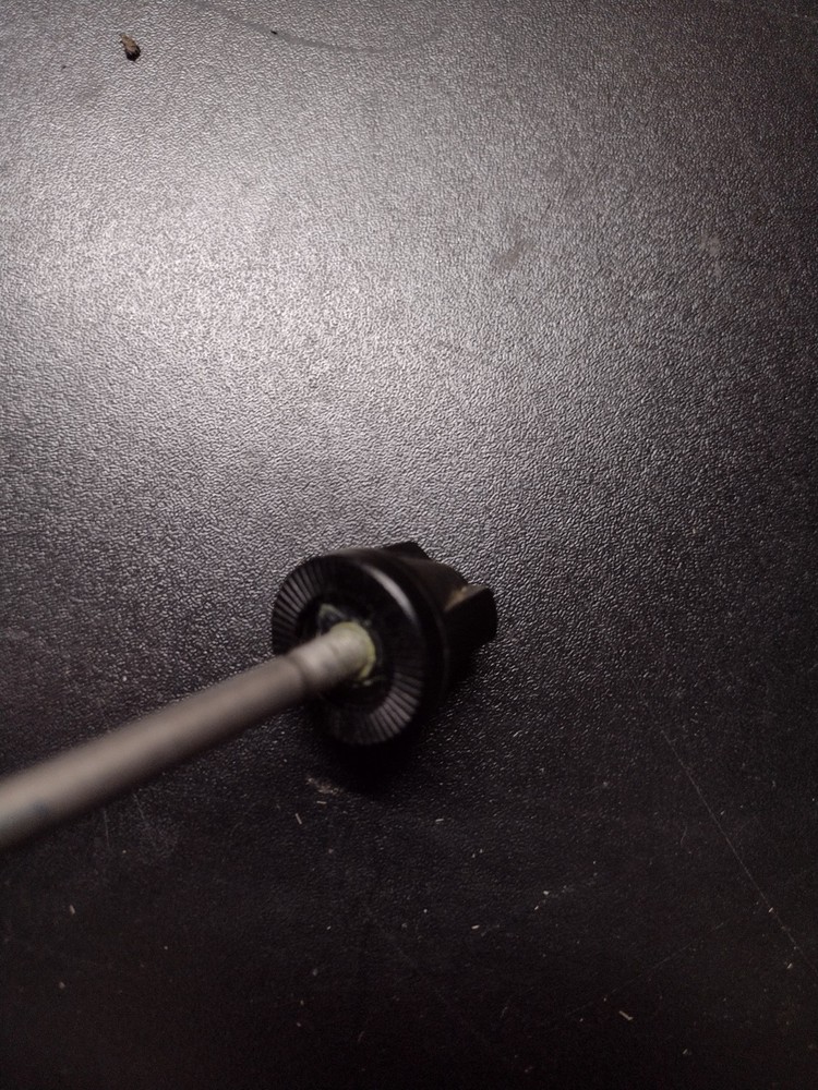 Mavic Front Skewer With Axle End Caps