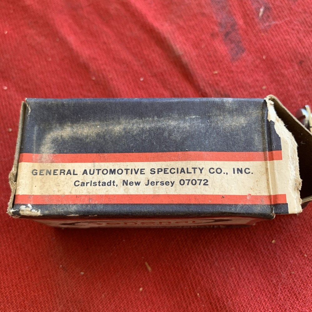 General Switches 2100 Toggle Switch 2 Pole NOS