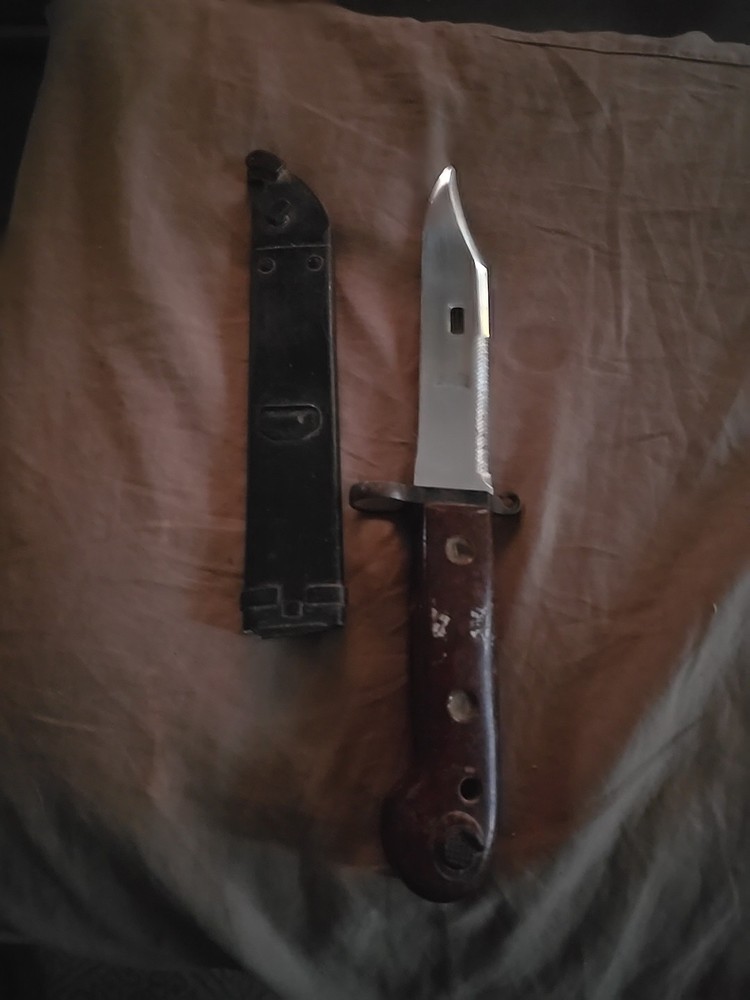 Surplus Romanian Bayonet with Sheath