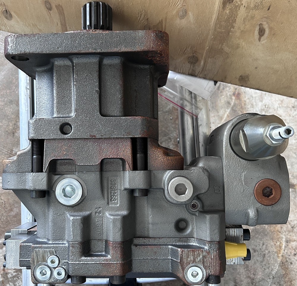Parker VOAC Variable Displacement Axial Piston Motor V14 110cc Open/Closed Loop