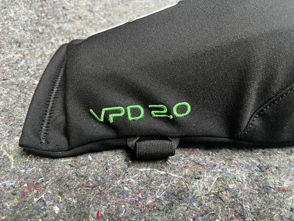 POC Joint VPD 2.0 Protective Knee Guard - Uranium Black, S