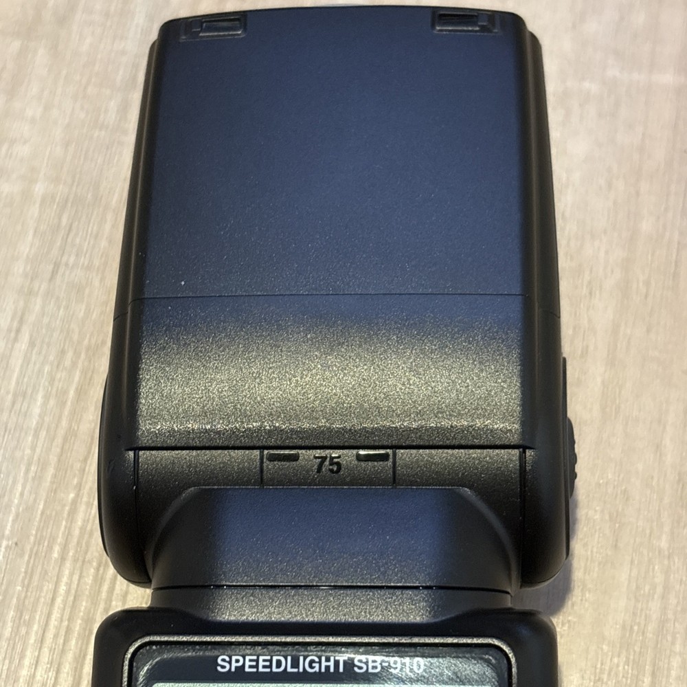 Nikon Speedlight SB-910 Flash Tested & WORKING Whitout Camera