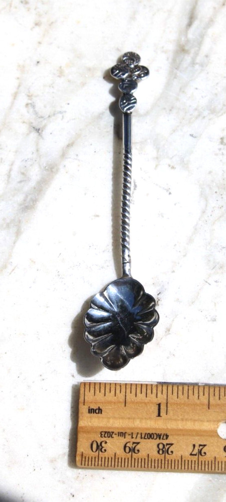 Antique Silver Berry Spoon w/Twisted Handle Shell Shape-#B2