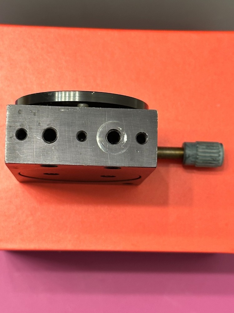 NRC NEWPORT ROTATIONAL STAGE MODEL 480 2.25" PLATFORM