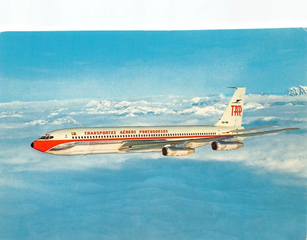 Airline Postcard     BOEING AIRLINES 707-3208