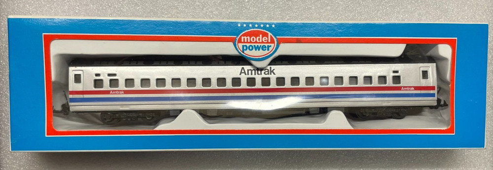 MODEL POWER HO #1095 - Amtrak Passenger Train Set