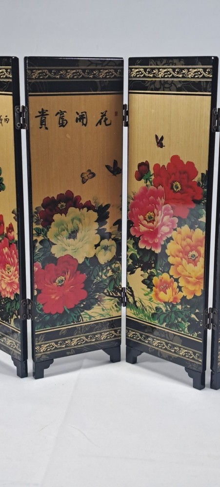 Lacquered Screen 6 Panel Floral Design Table Top Folding Chinese Screen