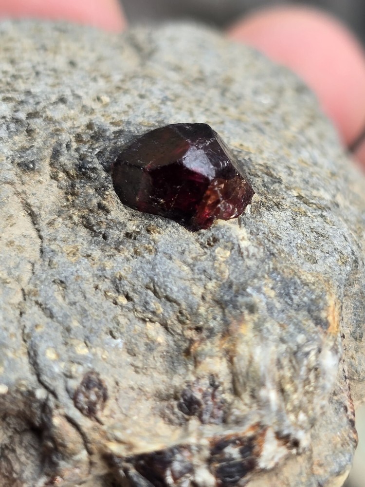 59 Gram Garnet Specimen From Afghanistan