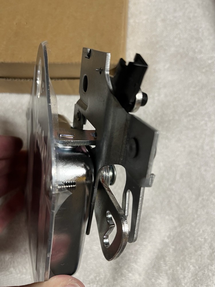 Kenworth door latch
