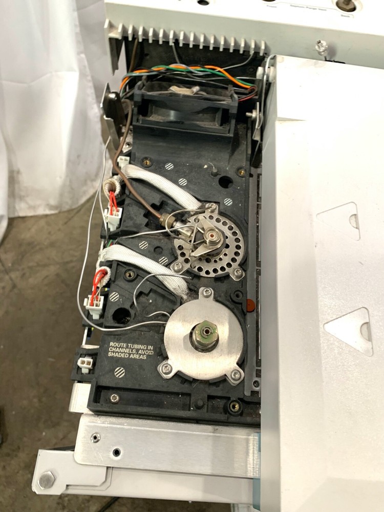 HP 6890 Series GC System. FID S7774