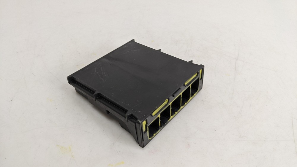 Headlight Control Module 2020 Cadillac CT5 13539316 2021