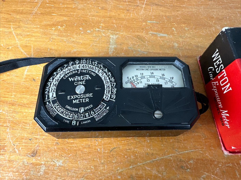WESTON CINE EXPOSURE METER MODEL 819 IN ORIGINAL BOX WORKING
