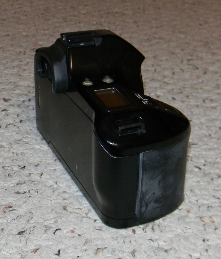 Minolta: Maxxum 3000i Camera Body - TESTED / WORKING