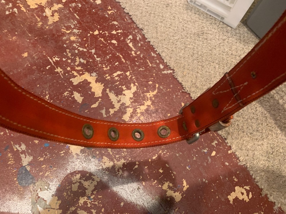 Klein Tools Lineman Safety Belt Model 5480 Size Medium