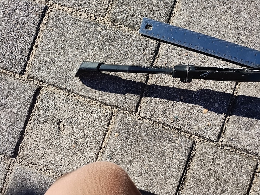 Adjustable Kickstand --- Rear Side Kickstand