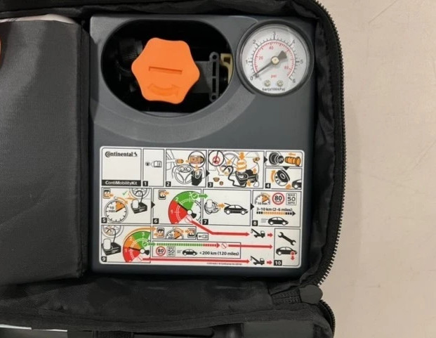 Mobility Kit-Tire With Carrying