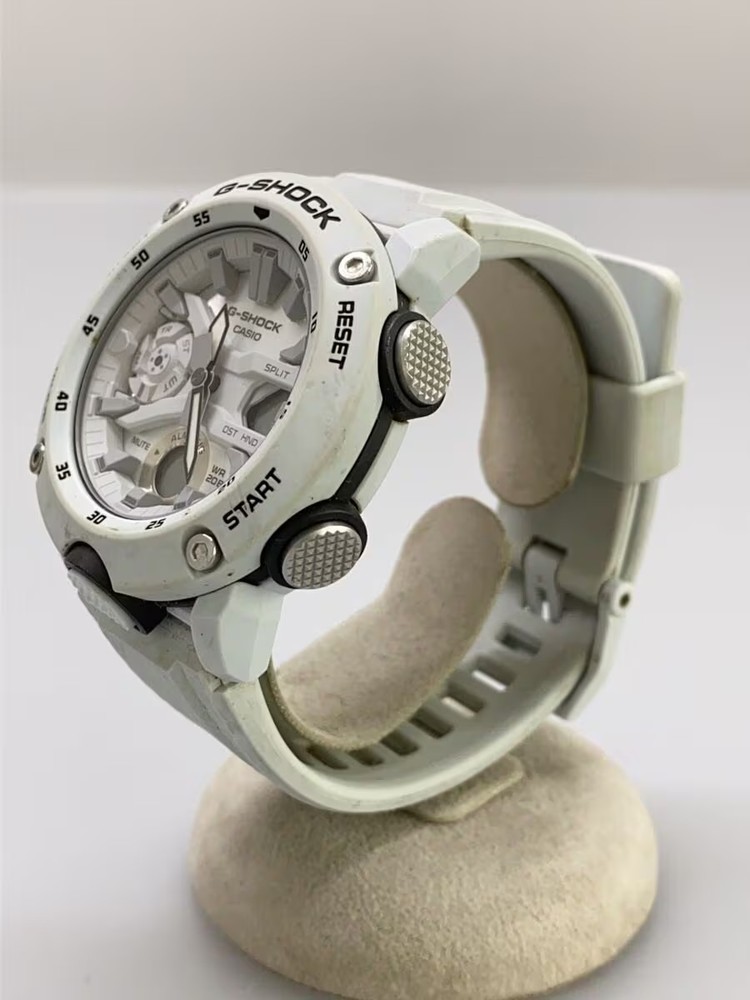 CASIO Watch Analog Rubber SLV WHT GA 2000