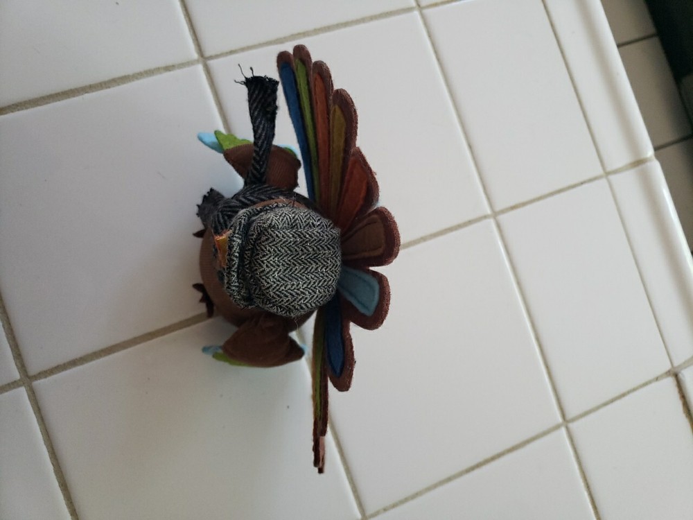 2017 Spritz Target Thanksgiving Sitting Turkey Felt Herringbone Hat Scarf