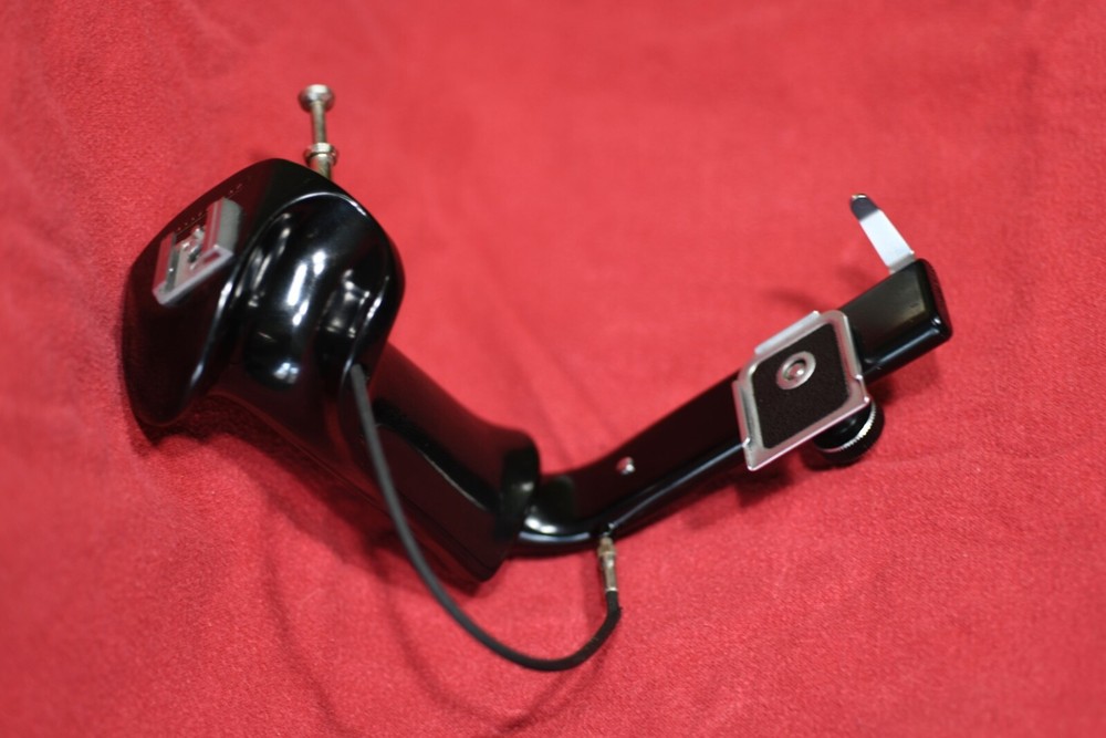 Hasselblad 45020 / TIBAC Flash Gun Bracket