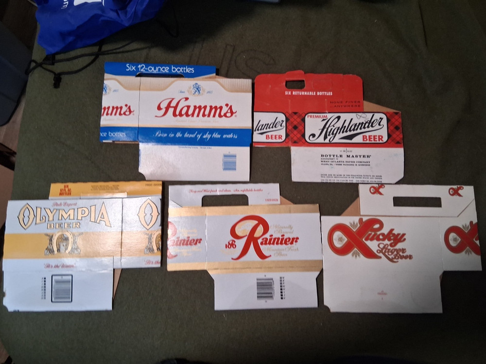 5 cardboard Beer  six pack holders