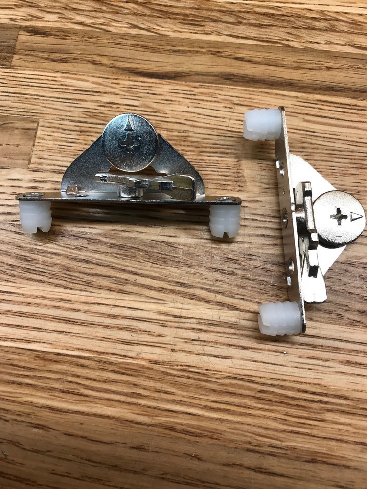 (1) Pair Indaux SUPRA QUICK ASSEMBLY Drawer Front Fixing Brackets D-4