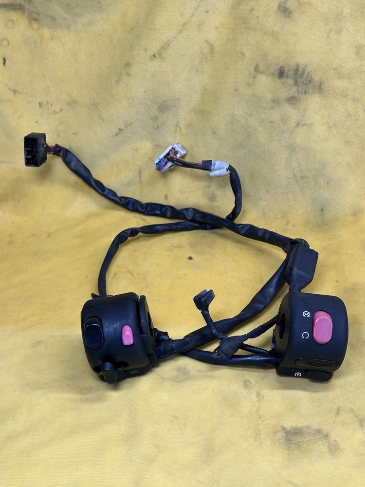 99-04 Triumph Sprint ST 955I Handlebar Control Switch Switches Left Right
