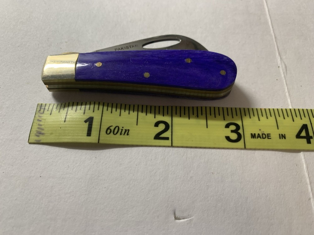 Beautiful Hawkbill Pocketknife